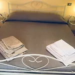 Bed & Breakfast L'albero Maestro 4*