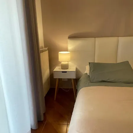 Con Vista Giardino E Piscina Bed & Breakfast