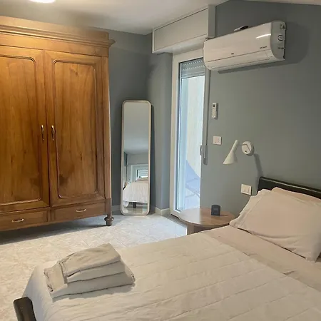 Bed & Breakfast L'Albero Maestro Borgofranco d'Ivrea