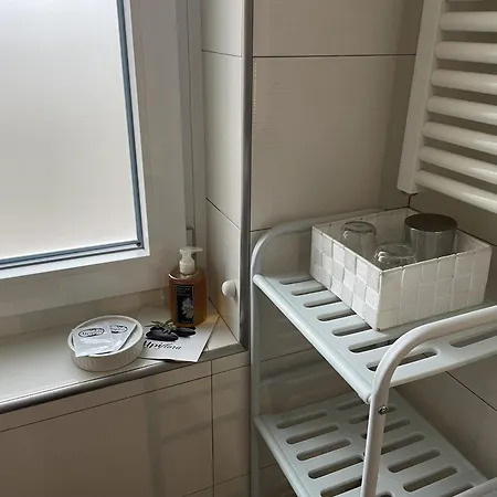 Bed & Breakfast Con Vista Giardino E Piscina