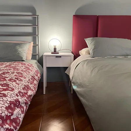 Con Vista Giardino E Piscina Bed & Breakfast 3*