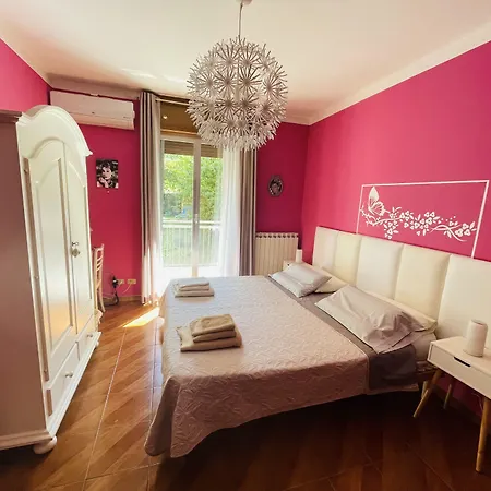 L'albero Maestro Oda ve Kahvaltı 4*