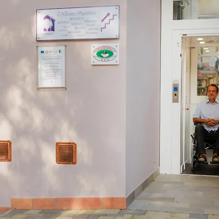 فندق مبيت وإفطار L'albero Maestro 4*