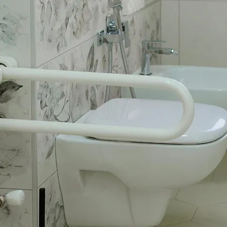 Bed and Breakfast L'albero Maestro Borgofranco d'Ivrea