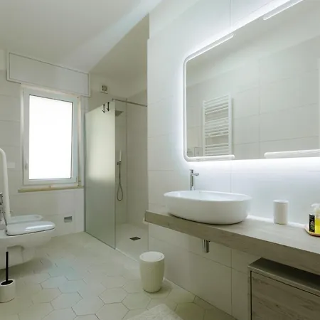 L'albero Maestro Bed and Breakfast Borgofranco d'Ivrea